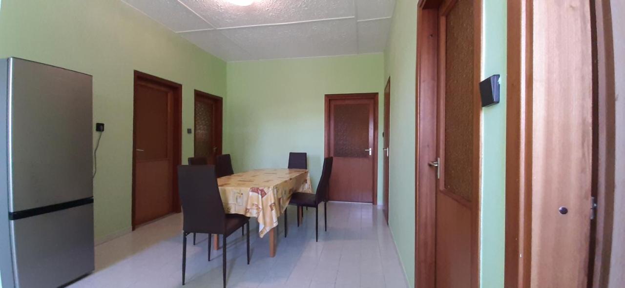 Nagy Vendeghaz Hotel Бадачонтомай Екстериор снимка